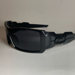 Oakley Oil rig Style Sunglasses $20