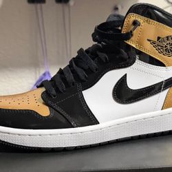 Air Jordan Golf Gold Toe