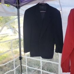 Mens Dark Blue  Blazer  Size  XL  I ASK $20.00