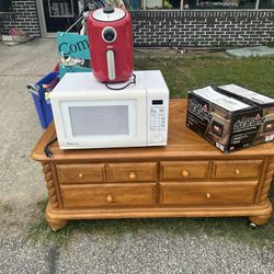 Coffee Table On Wheels 