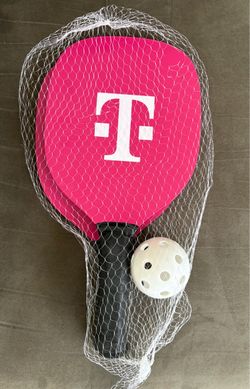 T-Mobile Picket ball set