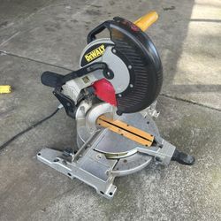 Dewalt Miter Saw 