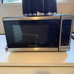 Black + Decker Stainless Steel Microwave