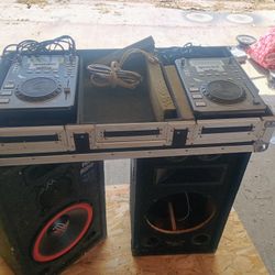 Dj  Gemini With American Audio CD1 System Case