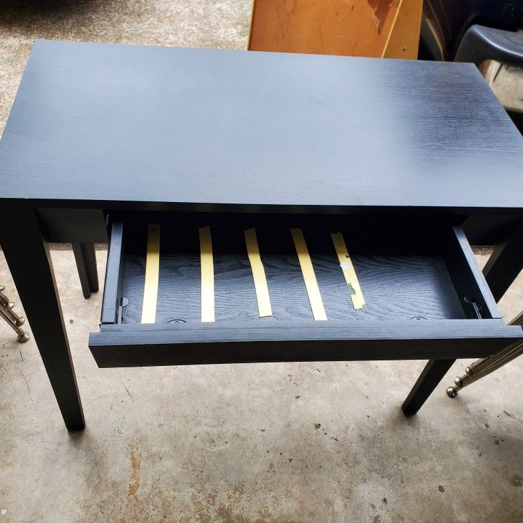 Table Stand With Drawer