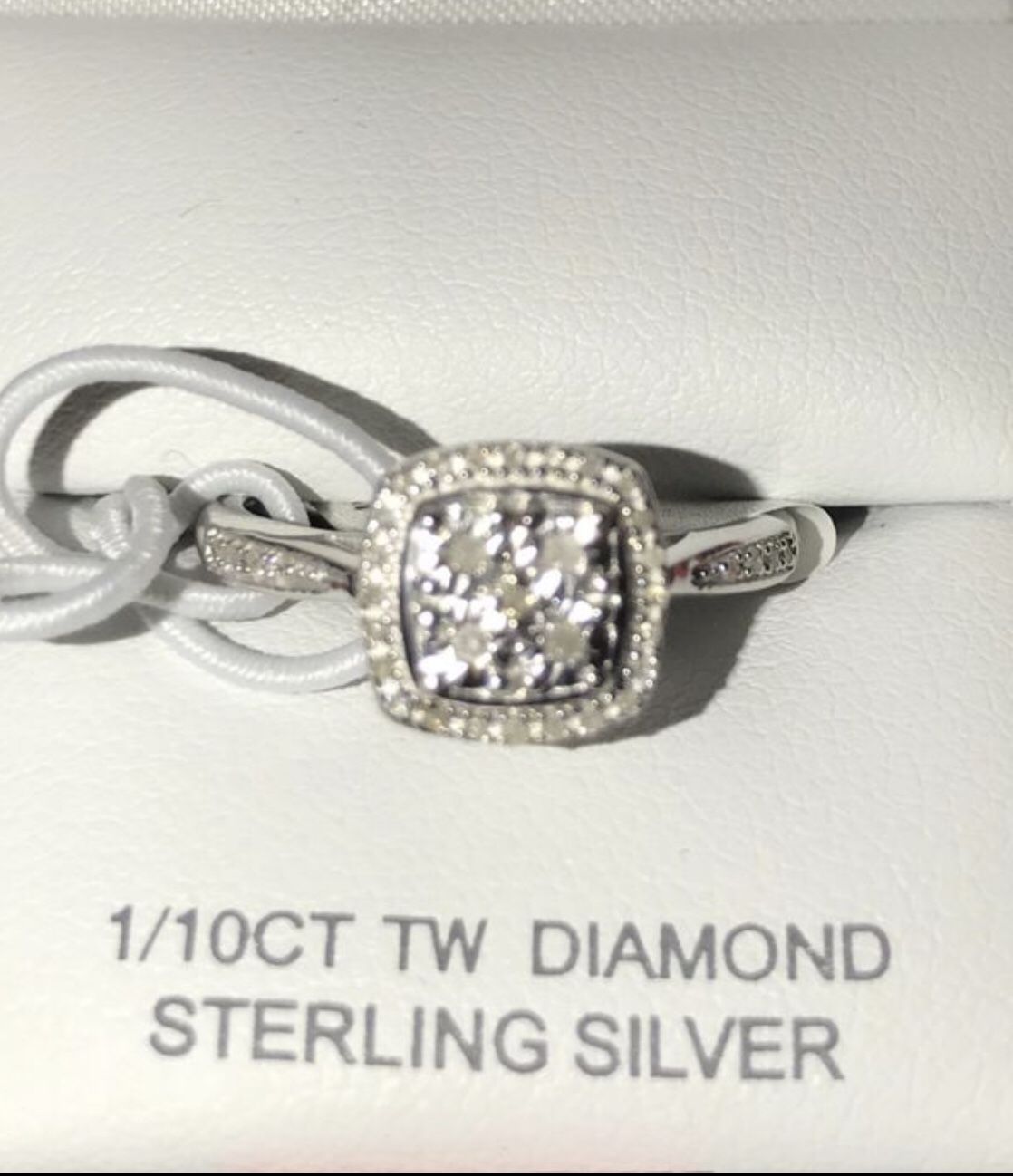 Brand new 1/10 diamond ring size 7 $60