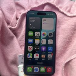 iPhone 16 Pink Fresh