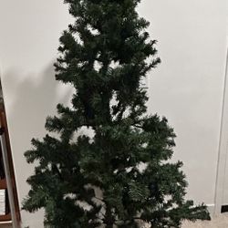 Christmas Tree 6.5 Ft