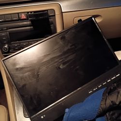 Smart TV For Car 19 Inch W ,/Remote And Plug In 