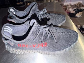 Yeezy 350 V2 Bred Size 11