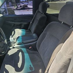 Clean 2002 Chevy  Step Side V8