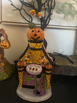Bluesky Clayworks Ice Scream Shop candle house