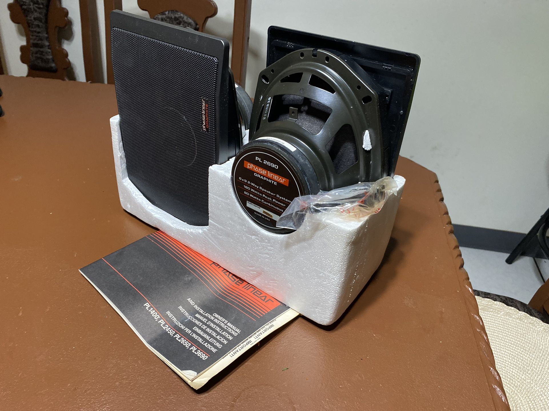 Speaker System 6βx9β 2-way