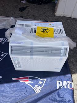 Brand new window ac
