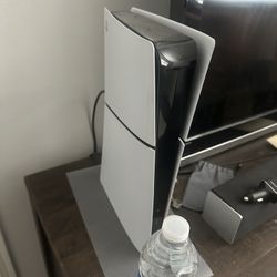 PS5 Slim Digital