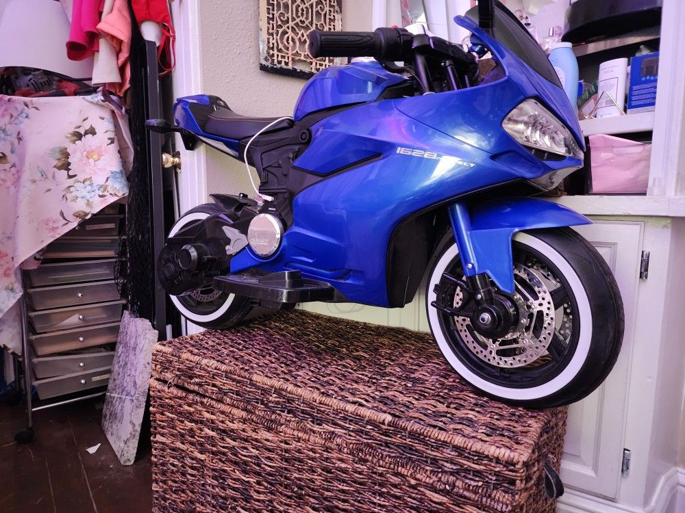Hollicy 1628 Perfect Kids Electric Motorcycle