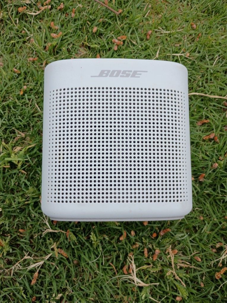 Colorlink 2 Bose Bluethooth Speaker for Sale in Henderson, NV - OfferUp