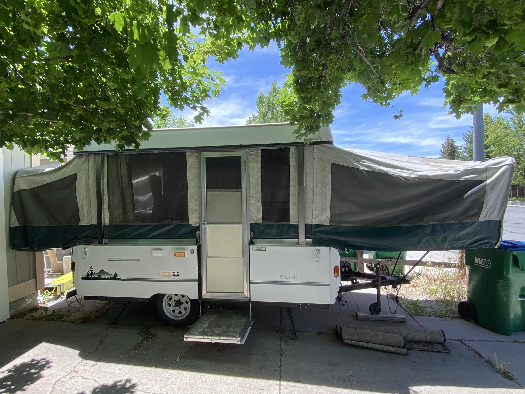 1999 Coleman Santa Fe