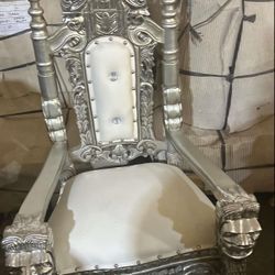 Throne Chair For Kids!