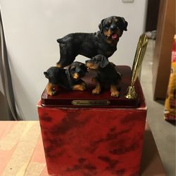 Pen Holder