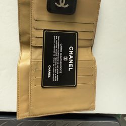 Authenticate Chanel Wallet Black Bifold 