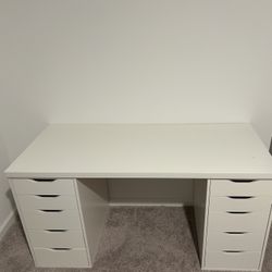 Makeup Vanity 
