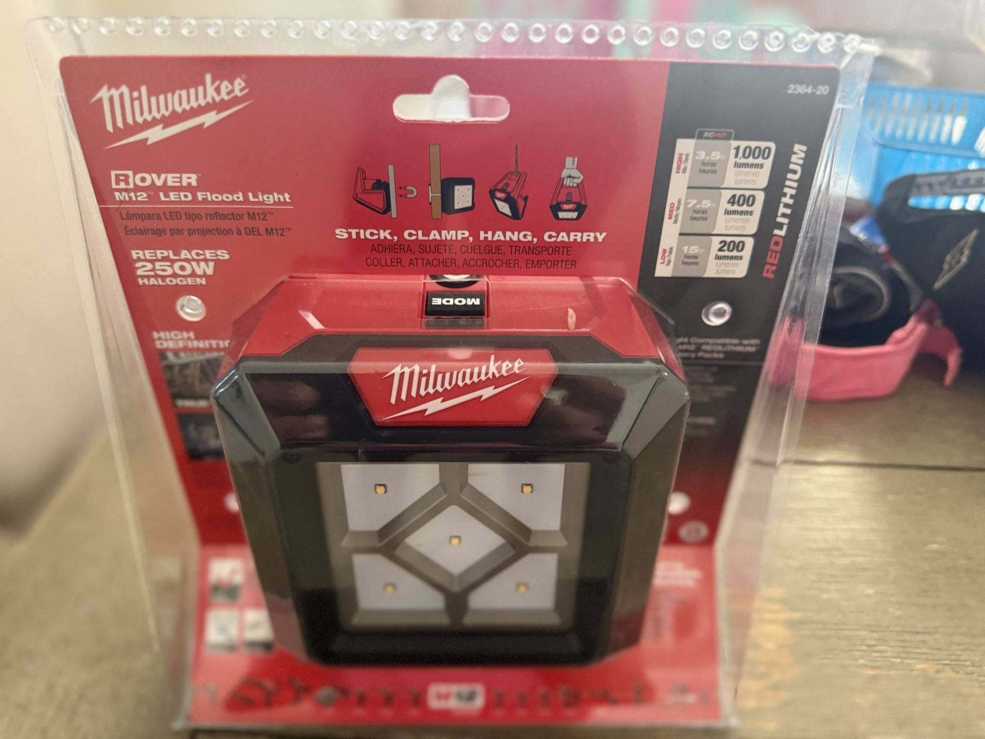 M12 Milwaukee  Led Flood Ligth