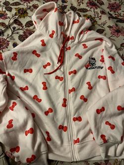Hello kitty sweater size L used