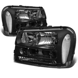 Chevy Trailblazer Headlight Assembly 