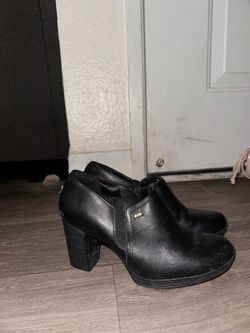 Booties women’s