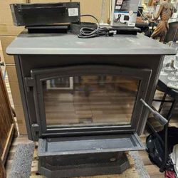 Osburn 3500 Wood Stove W Blower & DuraTech New Pipes, Ceiling Insert In Boxes