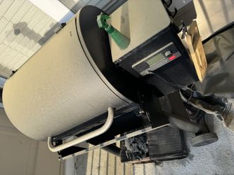 Traeger Pro 575 With Cover