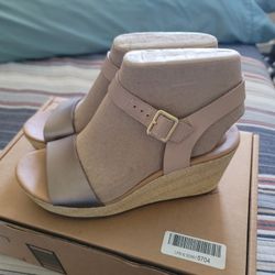 Womens New ROCKPORT sandals