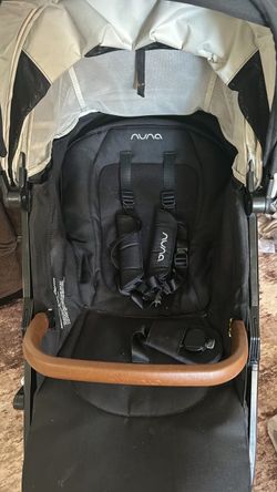 Nuna Pipa stroller and car seat