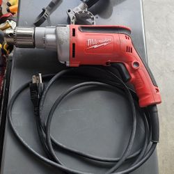 Milwaukee 1/2 850 Rpm Magnum Drill