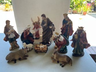 Large size nativity set