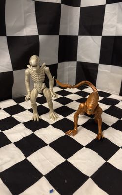 Alien action figures