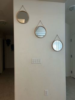 Mirror decoration