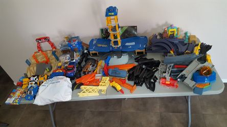 BOYS TOYS
