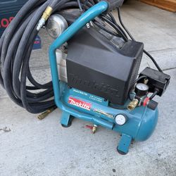 Makita Air Compressor With Hose