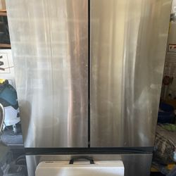 Samsung LG REFRIGERATOR 