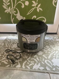 Aroma Professional Micom Sensor Logic Rice Cooker & Food Steamer