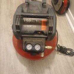 Air Compressor With Hose 