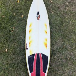 JS 6’3” Combat Surfboard W Fins