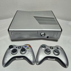 Custom Limited Edition Halo Reach Xbox 360 with 2 TB Hard Drive