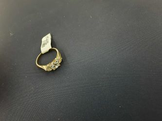 Yellow Gold 14k (.585) 3.7 grams Size 9