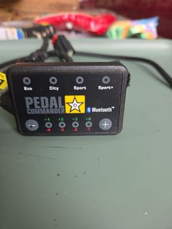 Pedal commander