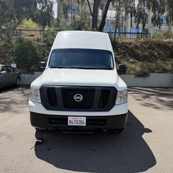 2020 nisan nv2500