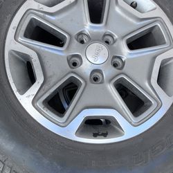 JEEP RUBICON Upgraded Wheels 