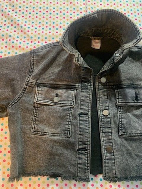 No Boundaries Black/Gray Cropped Denim Jean Jacket XS (1)